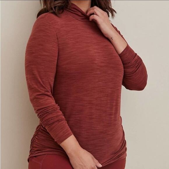 Torrid Lyocell Mock Turtleneck Long Sleeve Active Top 3X - Picture 2 of 5